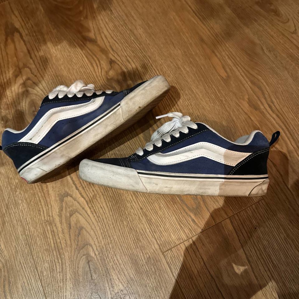 Vans knu