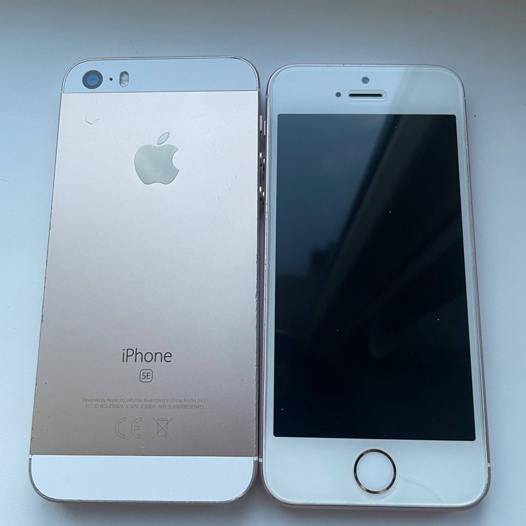 IPhone SE 2016 на запчасти