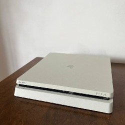 PS4 Slim - фото 2