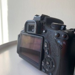 Фотоаппарат Canon EOS 600D - фото 2