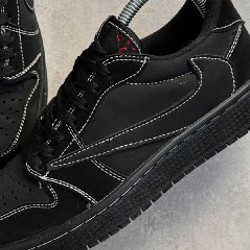 Nike & Jordan x Travis Scott - фото 2