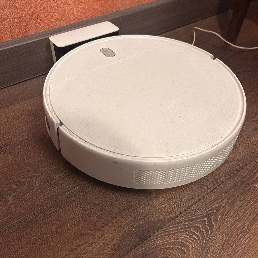 Робот-пылесос Xiaomi Vacuum mop essential