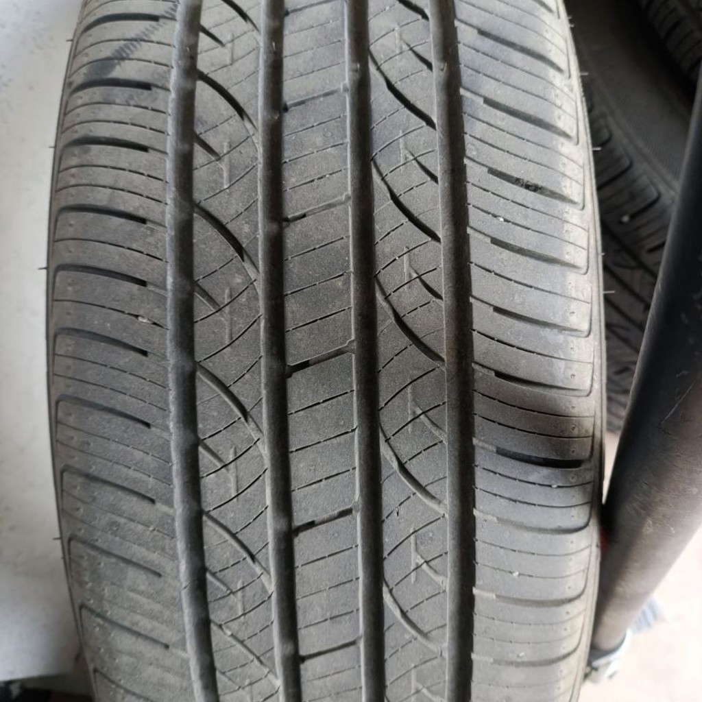 Шины всесезонка 215/55/R17