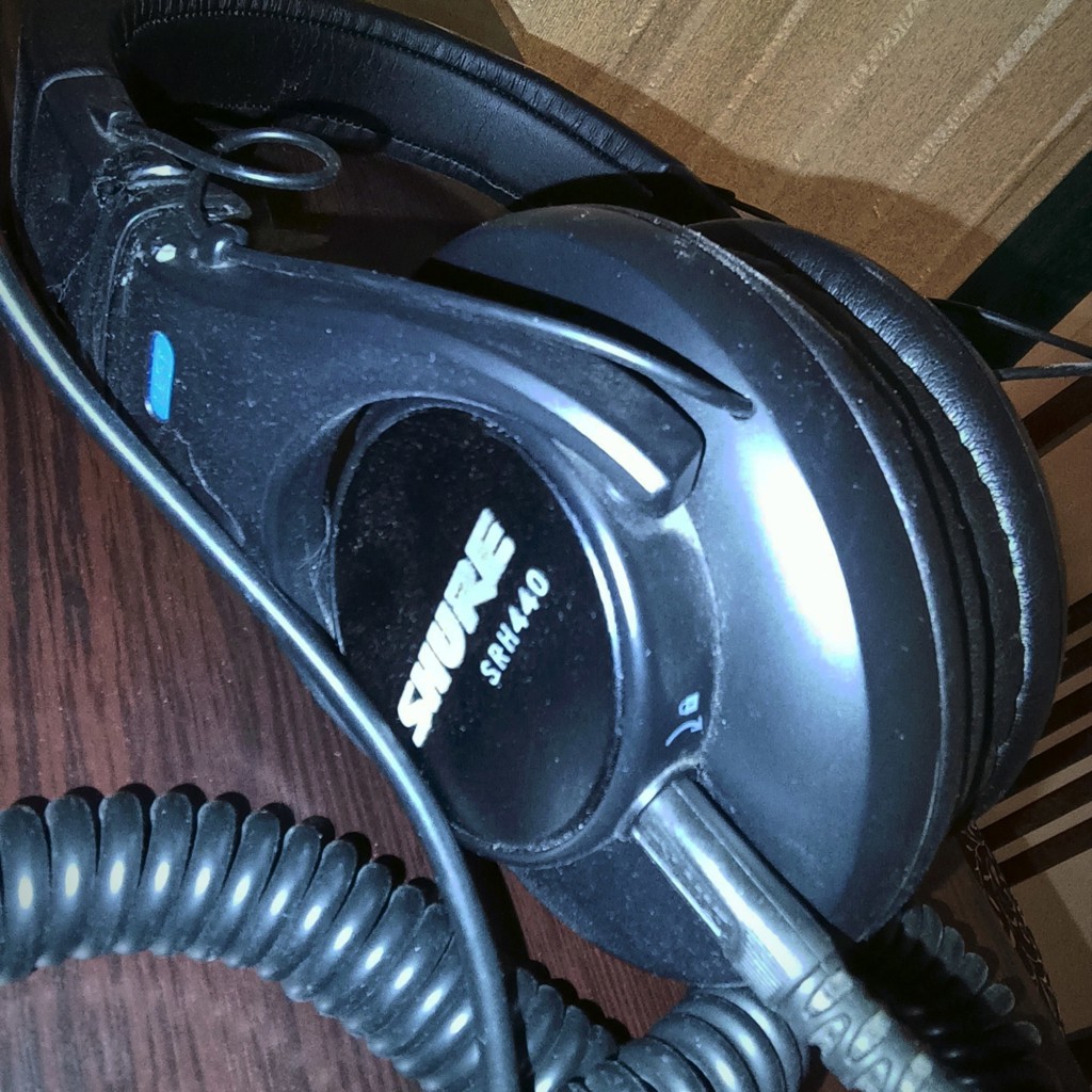 Наушники Shure SRH440