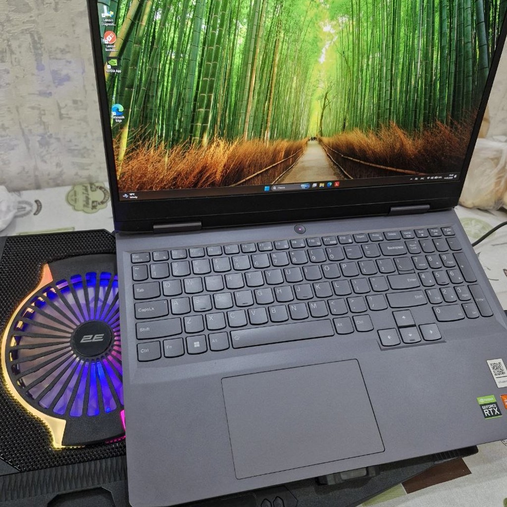 Ноутбук Игровой Lenovo LoQ