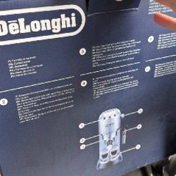 Рожковая кофемашина DeLonghi Dedica EC685.W - фото 3