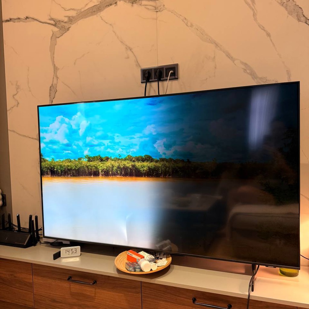Телевизор Samsung