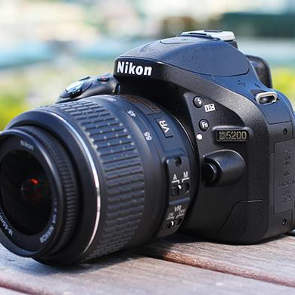 Камера Nikon D5200