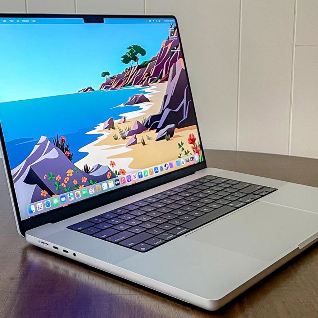 Apple MacBook Pro 16” M1 Pro