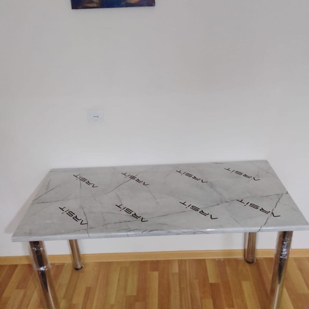 Стол новый