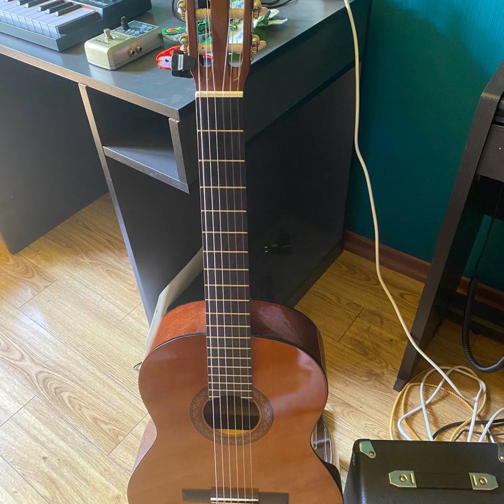 Гитара Yamaha C40