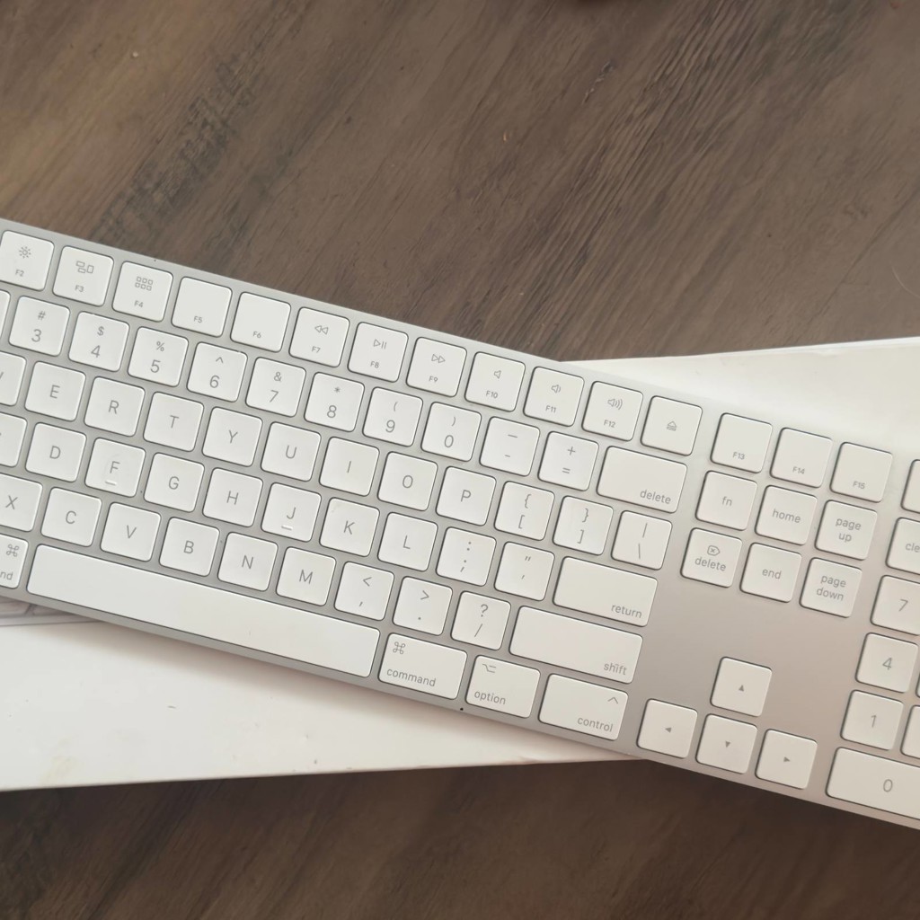 Apple Magic Keyboard с цифровым блоком