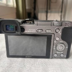 Sony Alpha A6000 - фото 4
