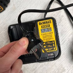 Импакт DeWALT DCF885 - фото 6