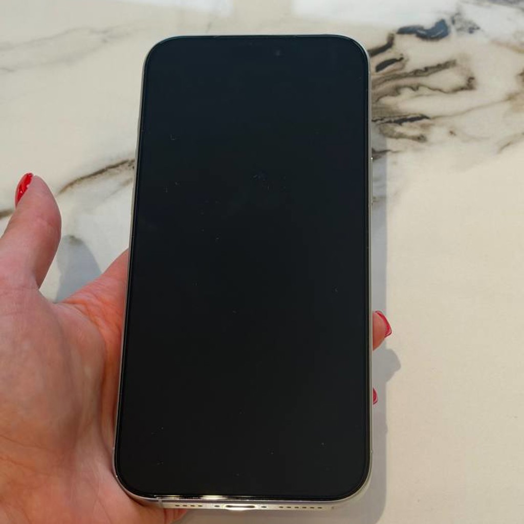 Apple iPhone 16 Pro Max