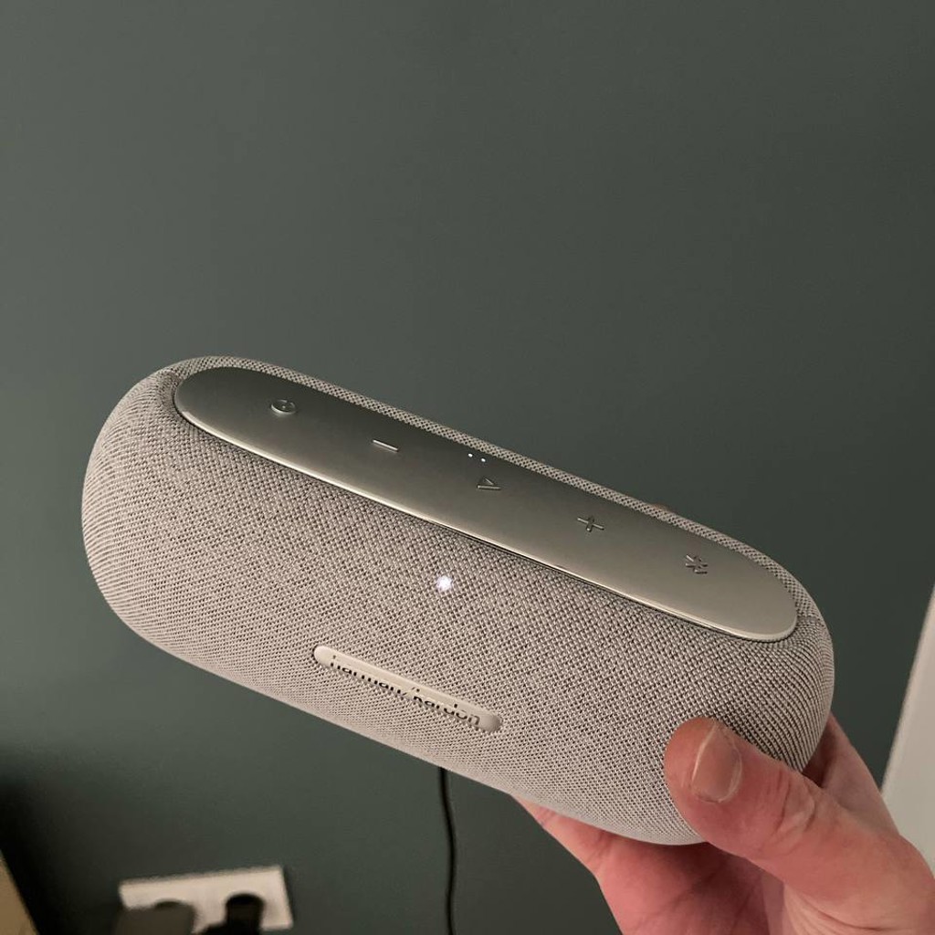 Музыкальная колонка Harman/Kardon Luna
