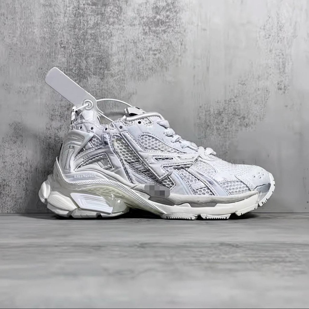 Balenciaga Runner