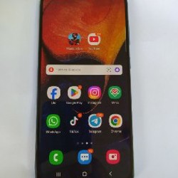 Samsung A50 - фото 1