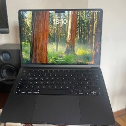 Apple Macbook Air M2 2022 - фото 2