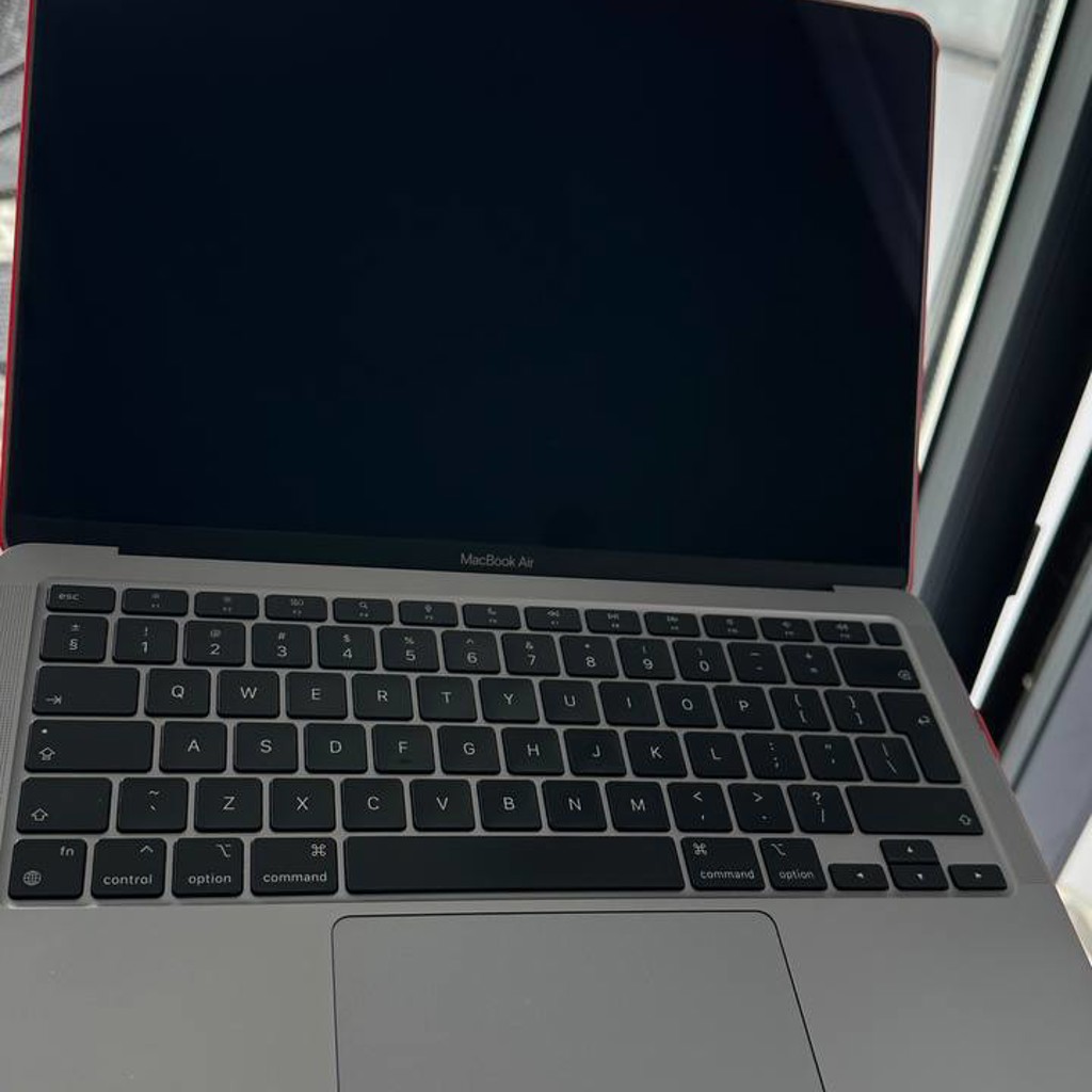 MacBook Air M1