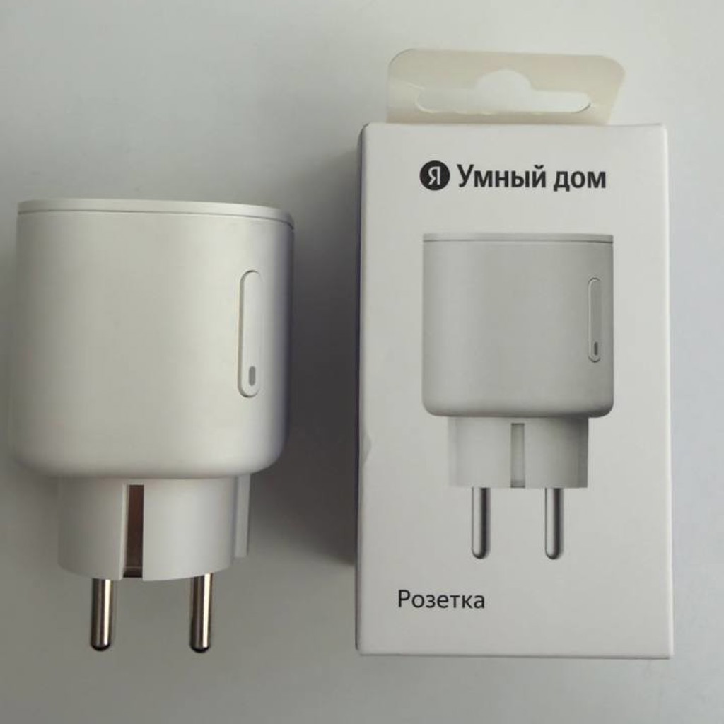 Умная розетка Яндекс