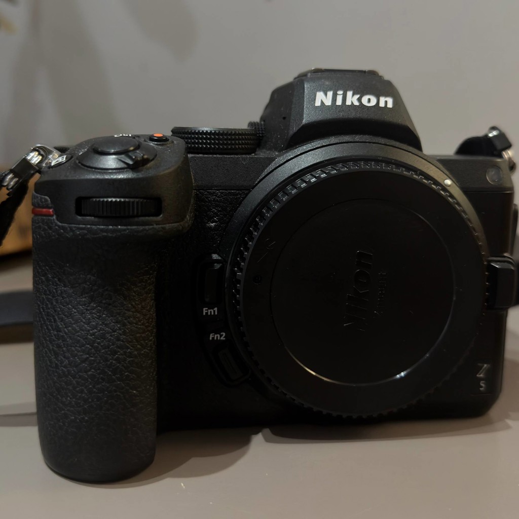 Беззеркальная камера Nikon Z5