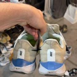Беговые кроссовки Nike Air Zoom Pegasus Flyease - фото 2