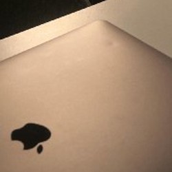 MacBook Pro 15' (2018) - фото 4
