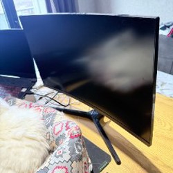 Изогнутый монитор Samsung - фото 6
