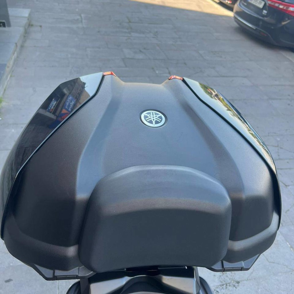 Yamaha MT-09 Tracer (FJ-09)