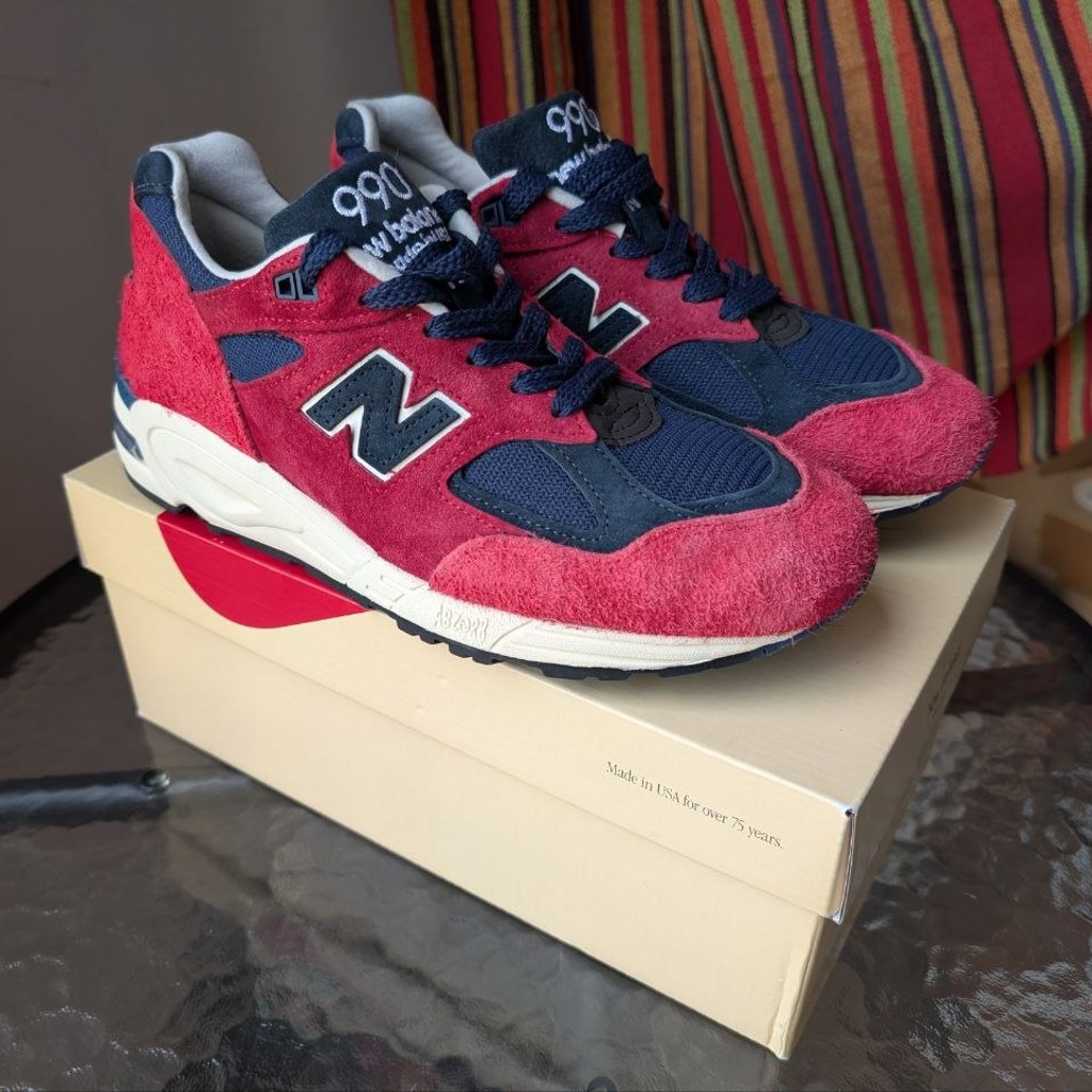 Кроссовки New Balance 990v2