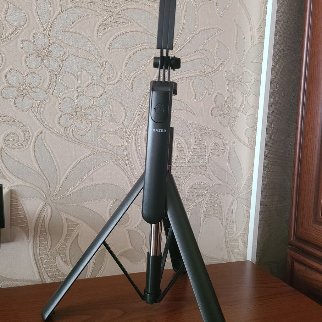 Штатив с Bluetooth