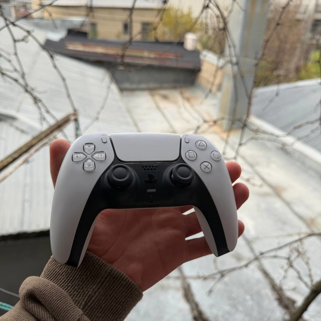 Джойстик от PS5