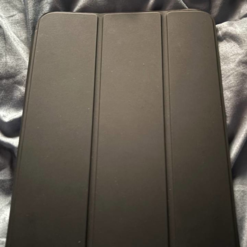 Apple Smart Folio charcoal gray