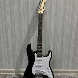 Электрогитара Fender Squier Stratocaster - фото 1