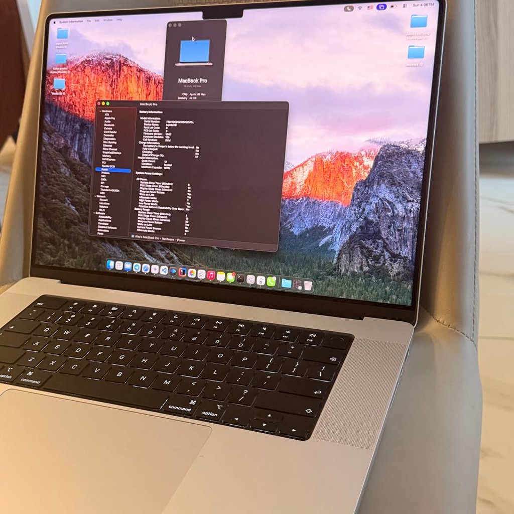 MacBook Pro M5 Max