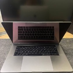 MacBook Pro 15” 2017 - фото 2