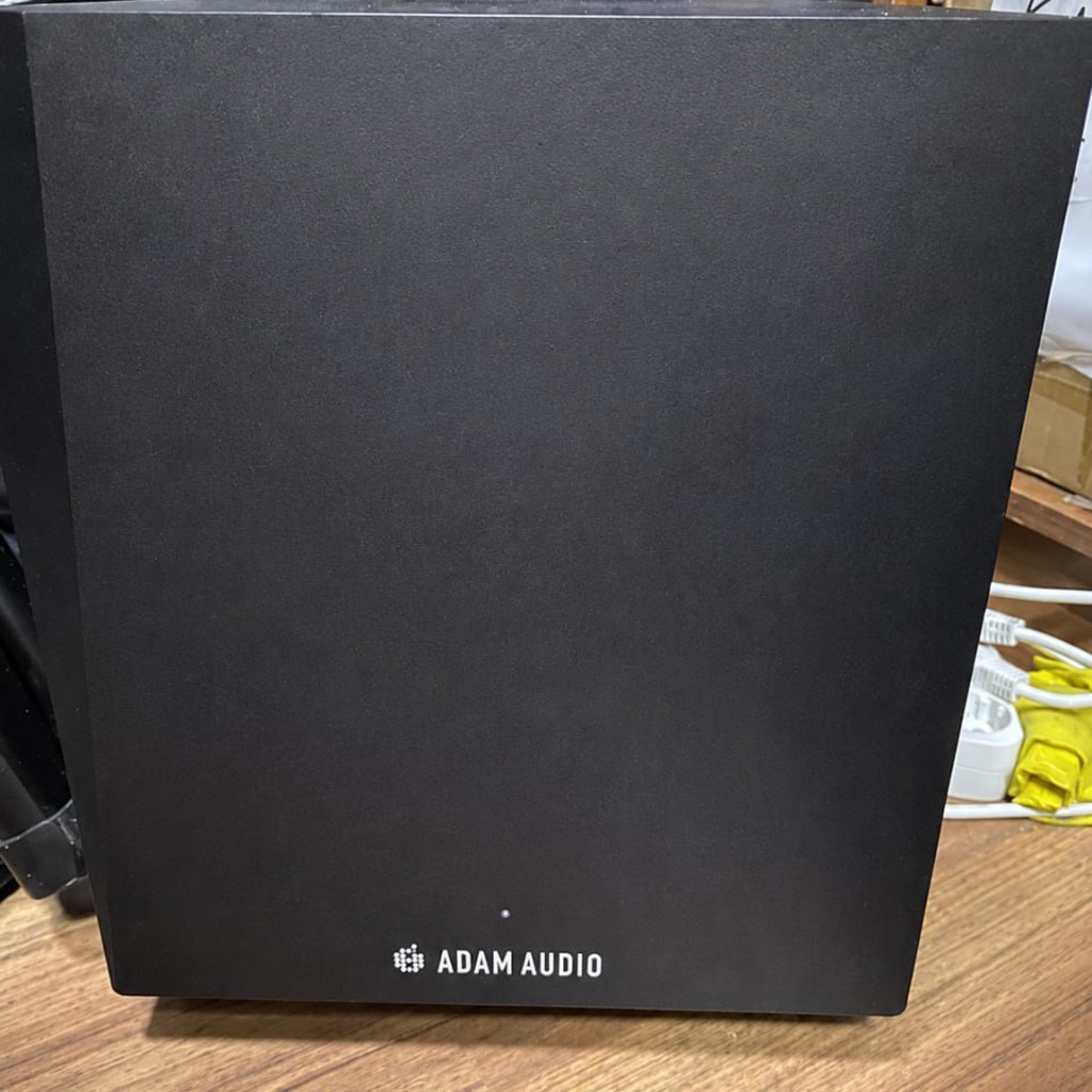 Сабвуфер ADAM-Audio T10S