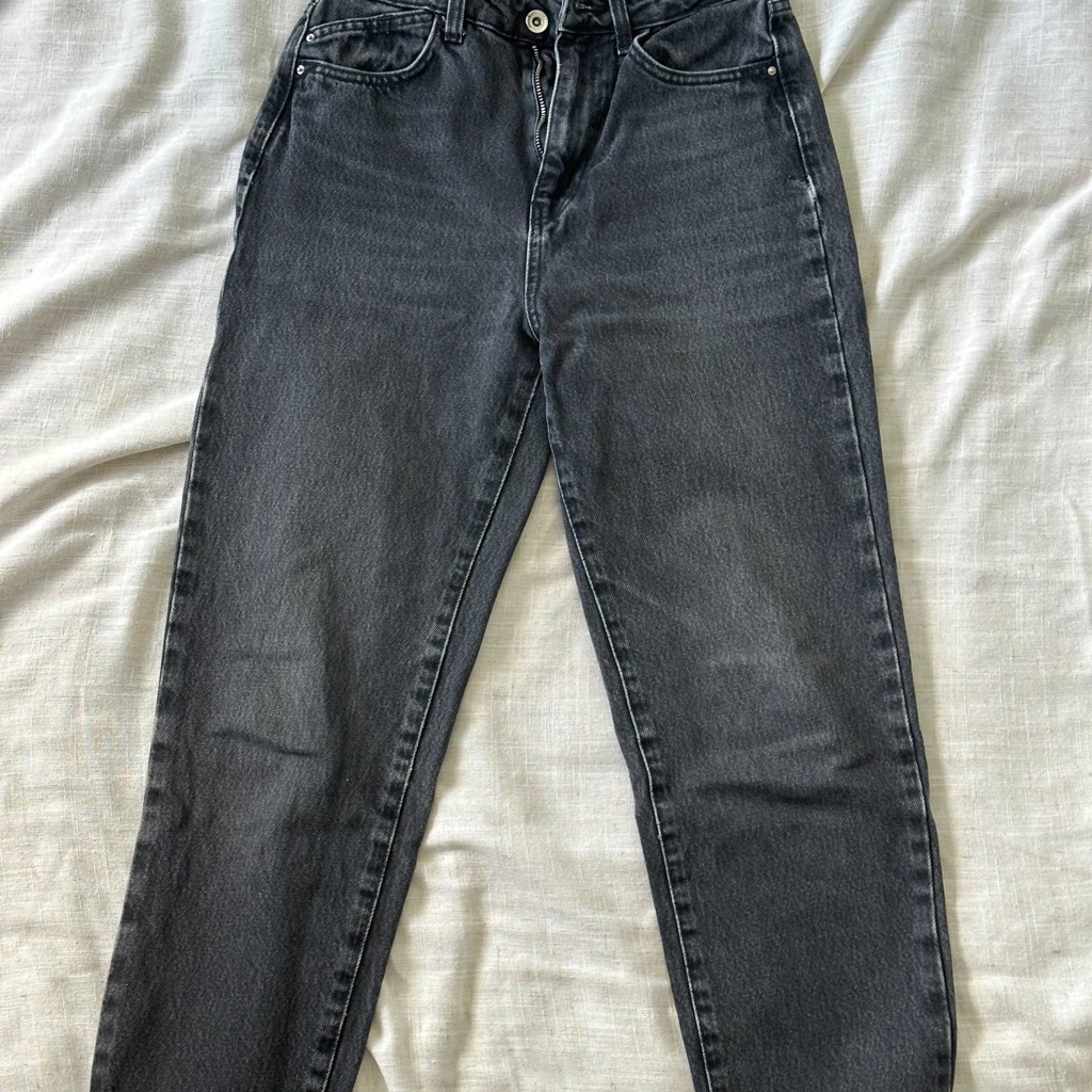 Джинсы Zara