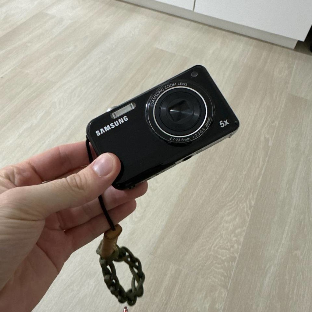 Цифровой фотик Samsung