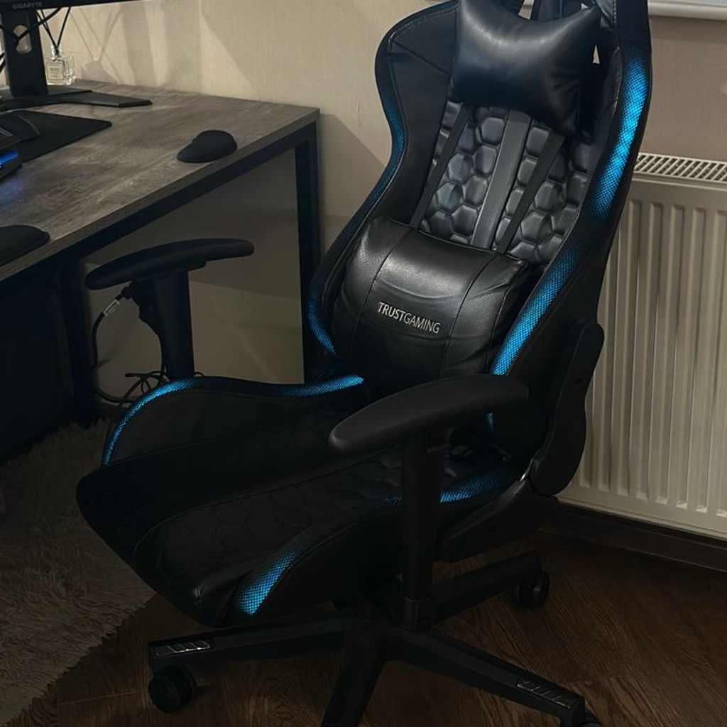 Игровое/рабочее кресло GXT