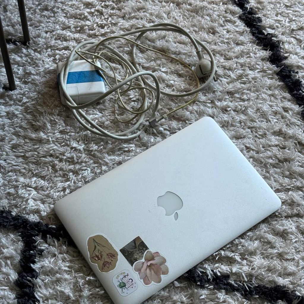 MacBook Air 11' (Late 2014)