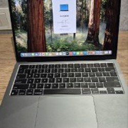 Macbook M2 2022 - фото 2
