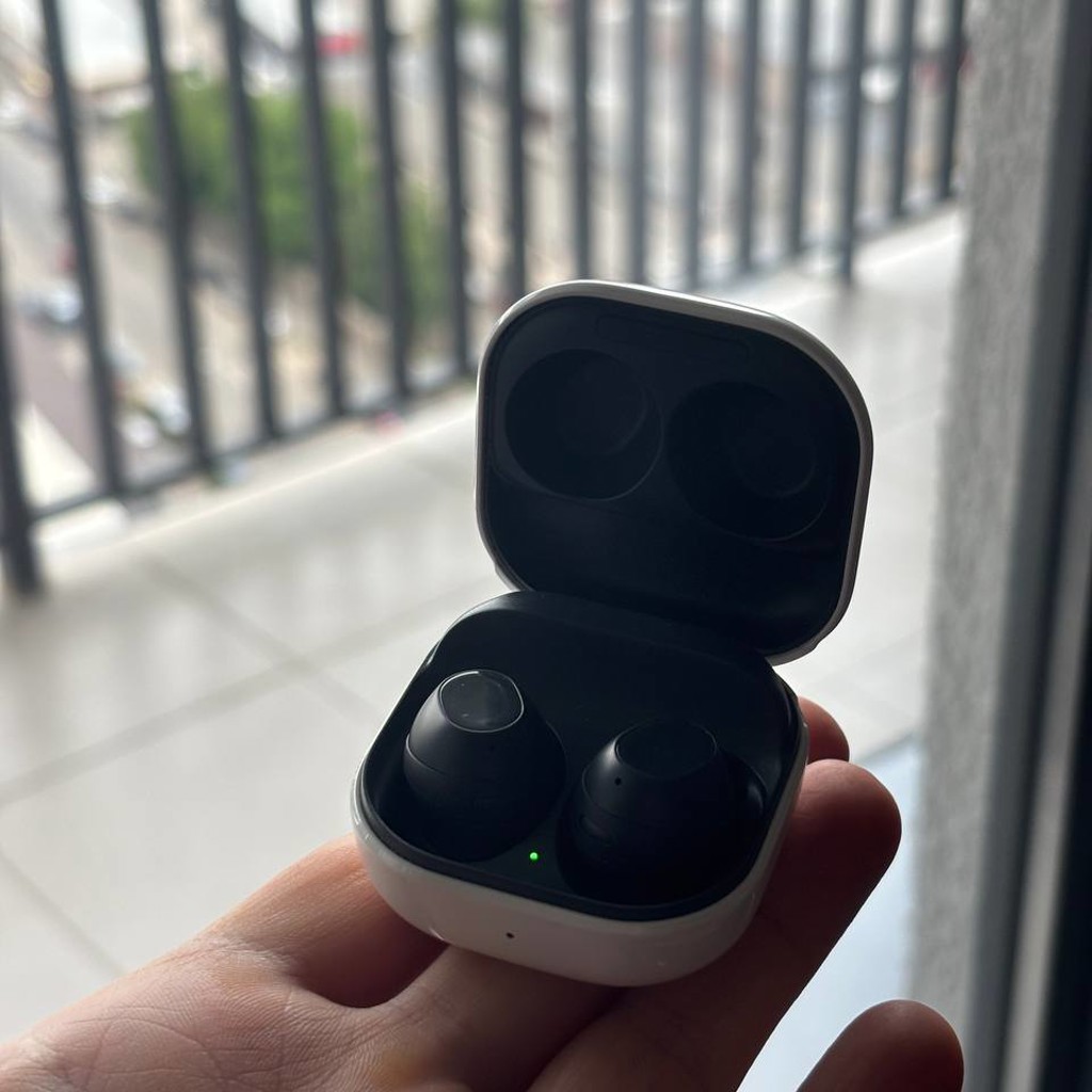 Наушники Samsung buds FE