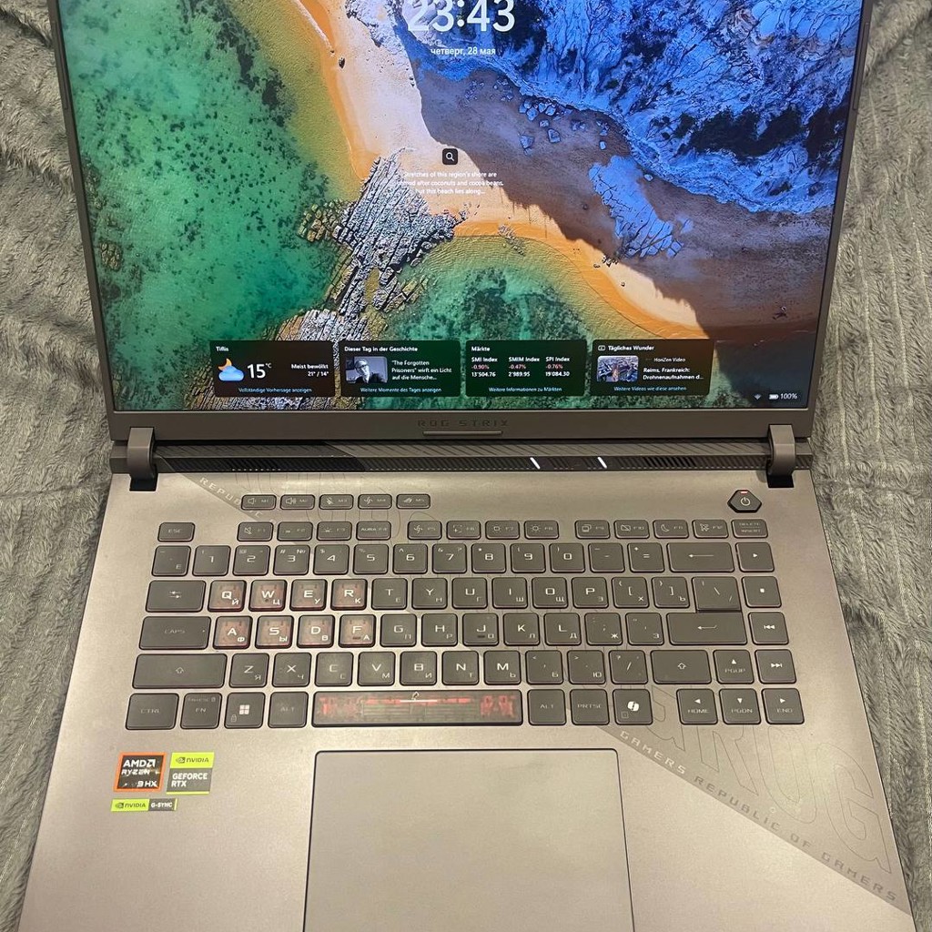 Ноутбук ASUS ROG Strix G16