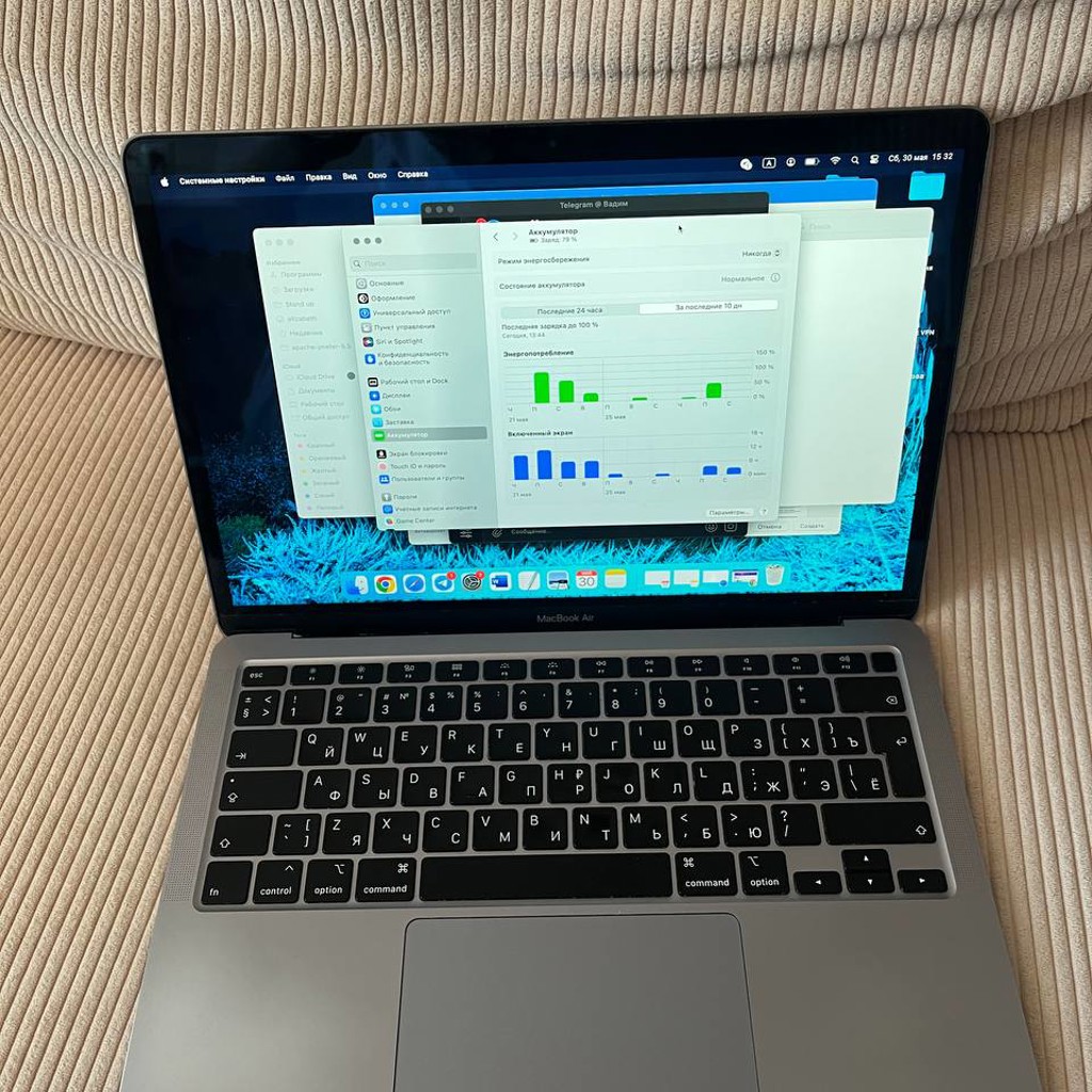 MacBook Air 13 (2020)