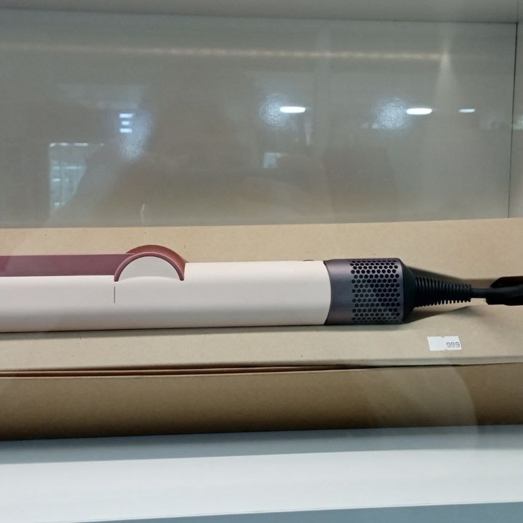 Dyson Airstrait HTO1