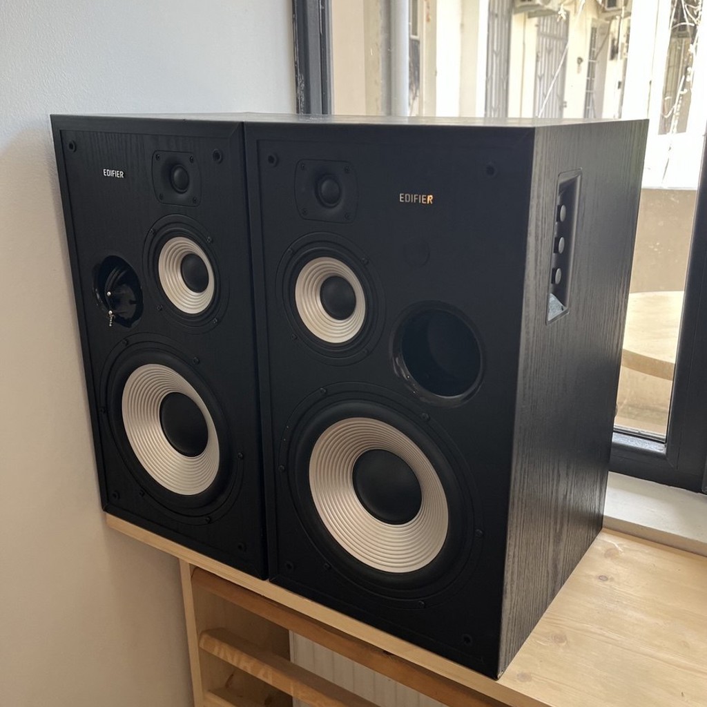 Колонки Edifier R2800