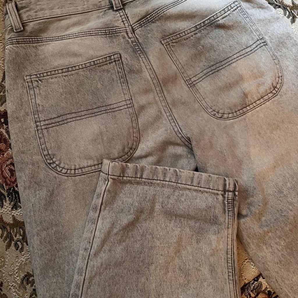 Джинсы Bershka
