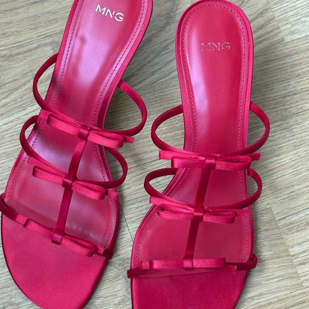 Туфли Zara черные